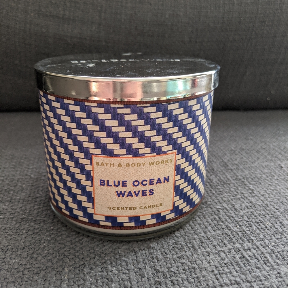 Bath & Body Works Blue Ocean Waves Candle